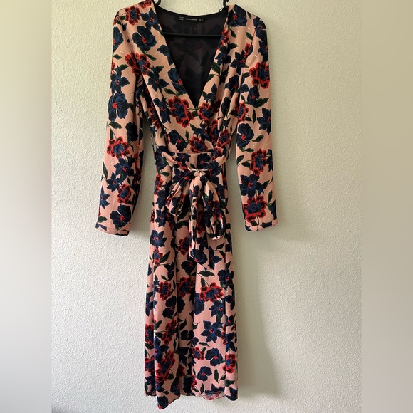 Zara Dresses & Skirts - Zara Trafaluc Dress